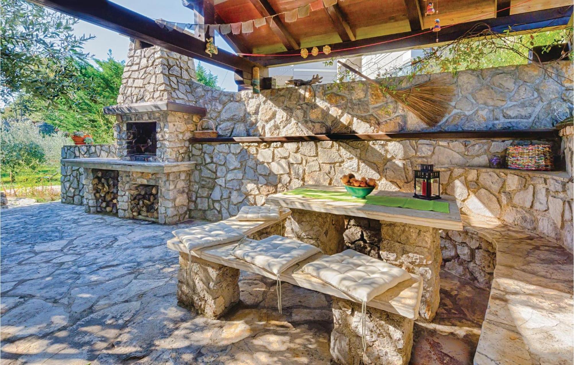 Amazing Home In Pobri With House Sea View Volosko Zewnętrze zdjęcie